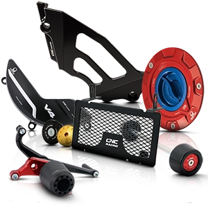  Accessori per moto: griglia del radiatore, crash pad, paramotore e coperture colorate.